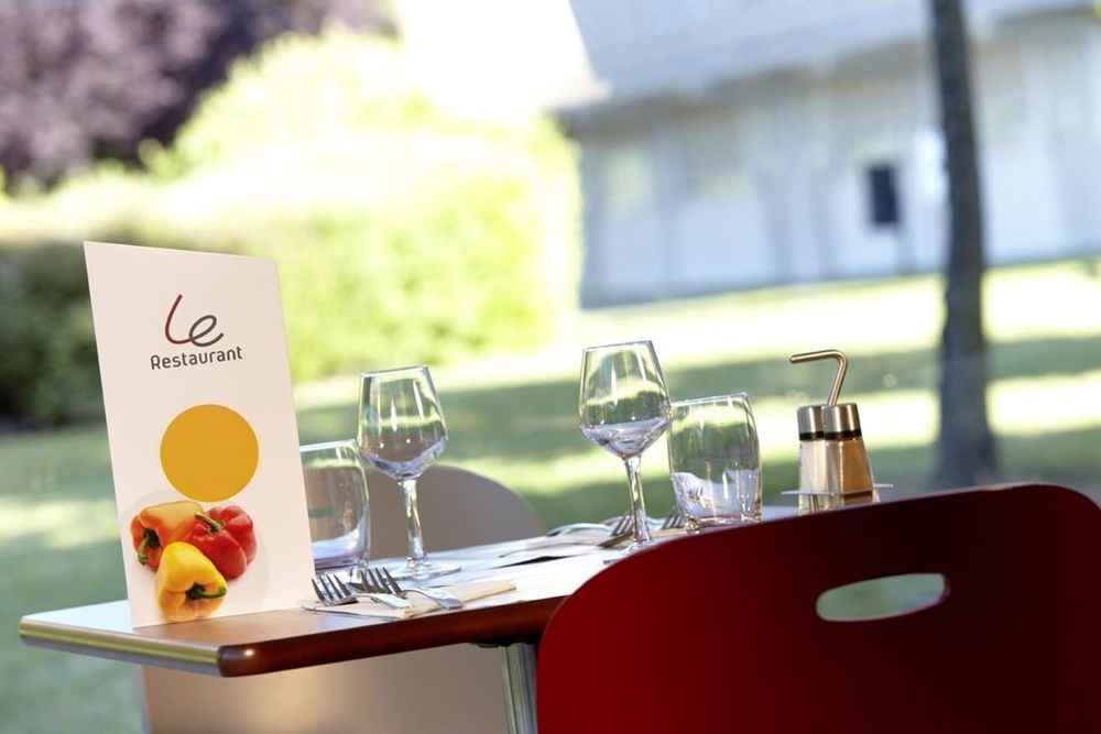Kyriad Direct Haguenau Restaurant foto